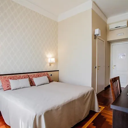 게스트하우스 Domus Palatina 4*